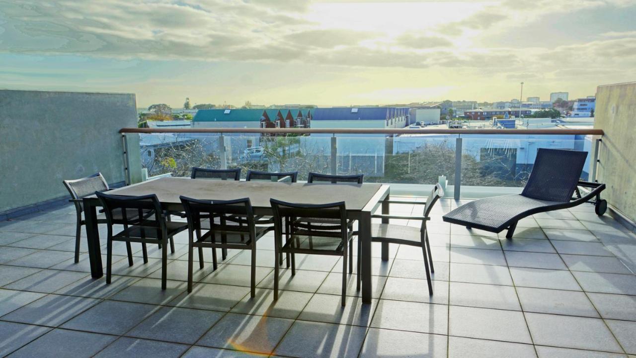 City Fringe Apartment With Sky Tower And City Views Auckland Dış mekan fotoğraf