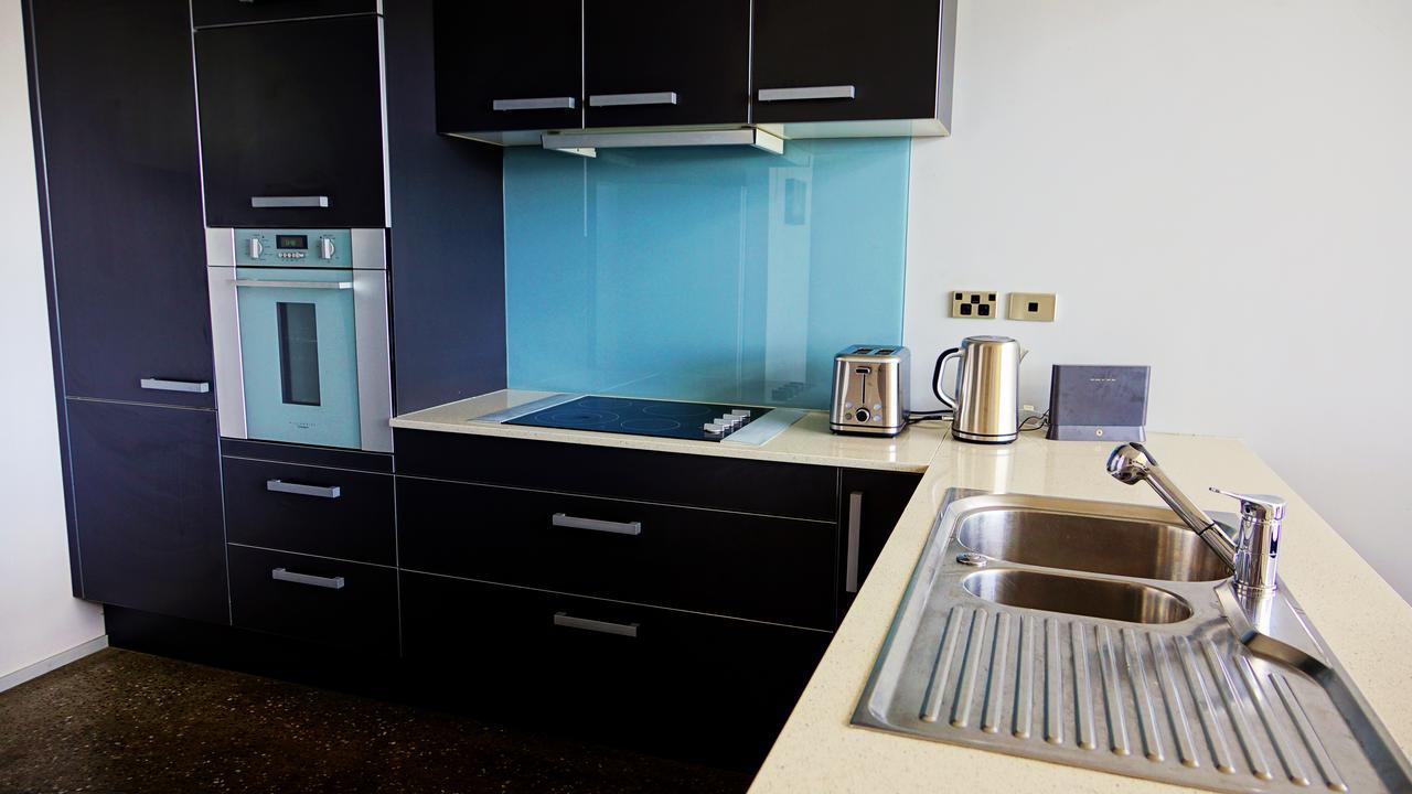 City Fringe Apartment With Sky Tower And City Views Auckland Dış mekan fotoğraf